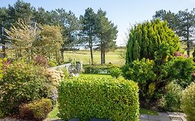 Golf Links Cottage - Views Of Royal County Down Golf Course
